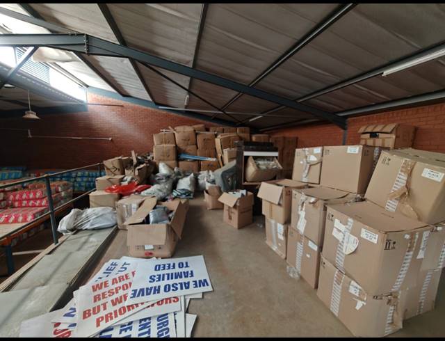 349M² WAREHOUSE TO LET IN ORMONDE